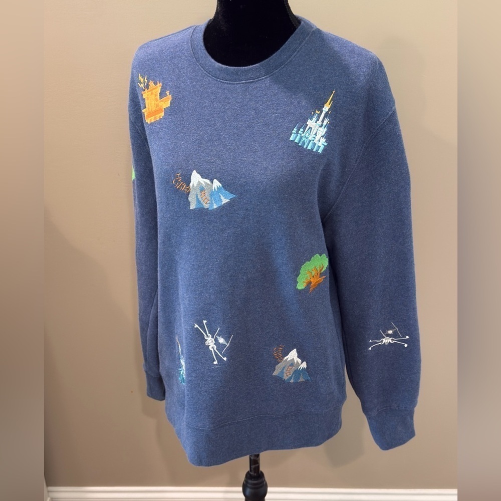 Walt Disney World Blue Multicolored Embroidered Icons
Sweatshirt Unisex Size S - Picture 2 of 9